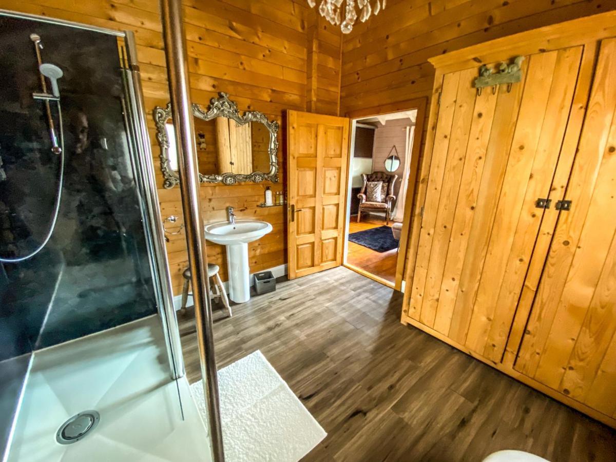 Beautiful 3-Bed Luxury Private Lodge In York Exterior foto